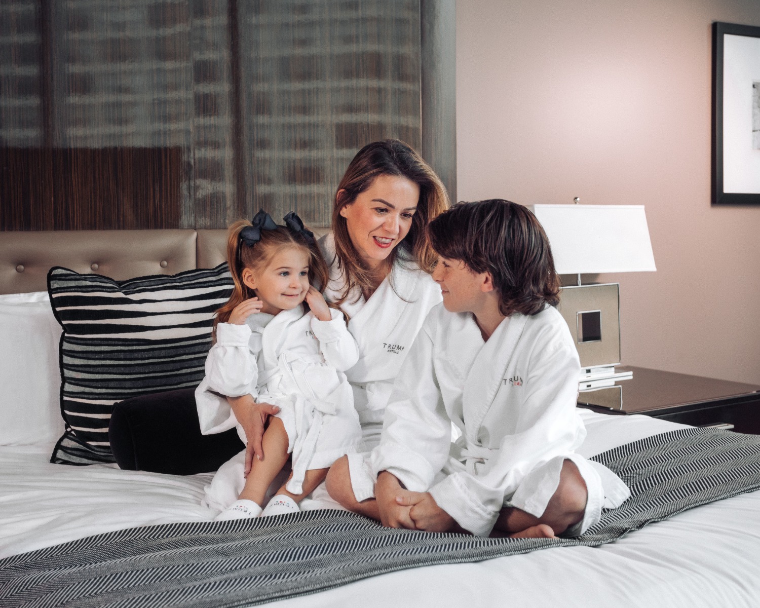 Image for Mother's Suite Life